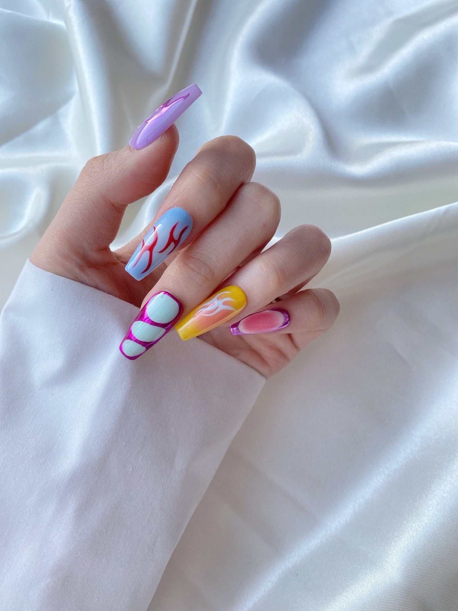 Y2K Rainbow Dream