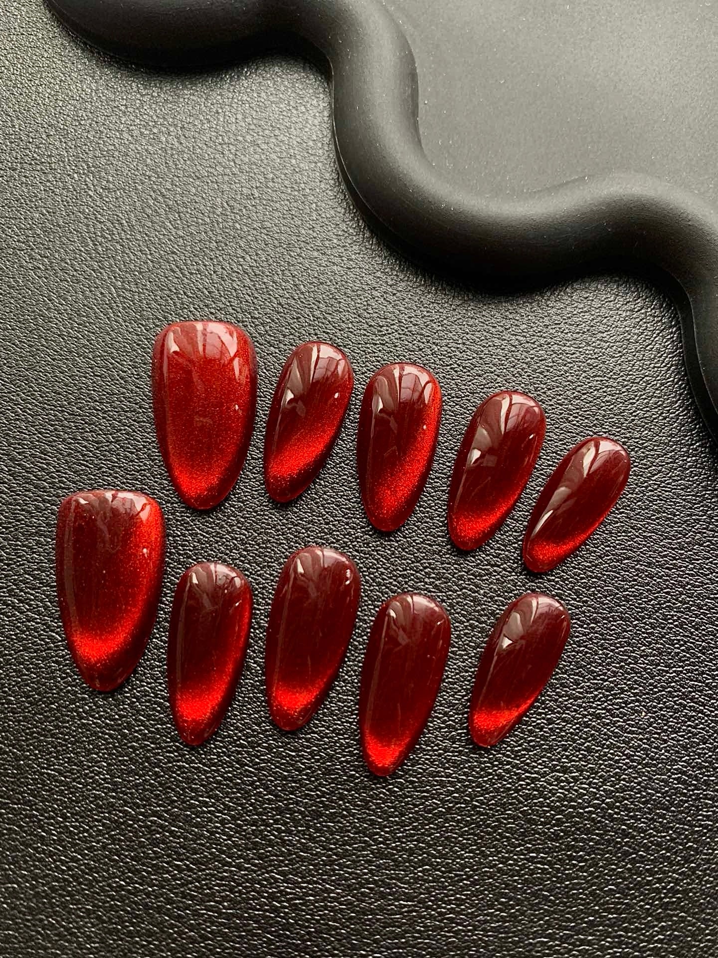 Red Cateye