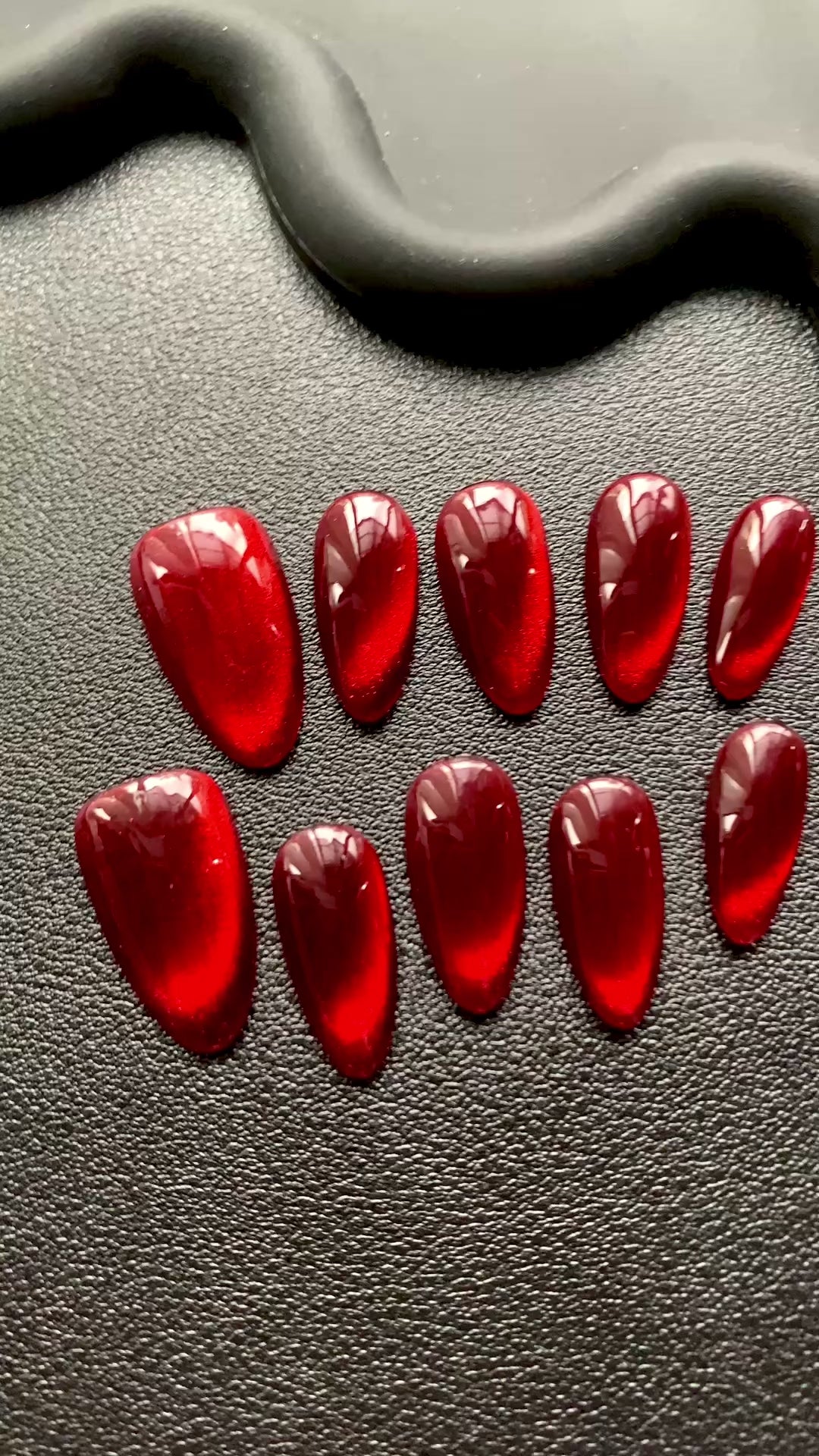 Red Cateye