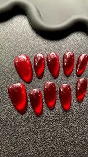 Red Cateye